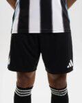 Short Newcastle Domicile 2025 2026